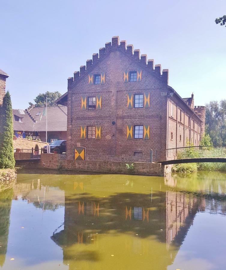 Kleeburg Hotell Euskirchen Eksteriør bilde
