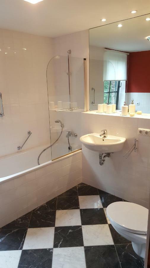 Kleeburg Hotell Euskirchen Eksteriør bilde